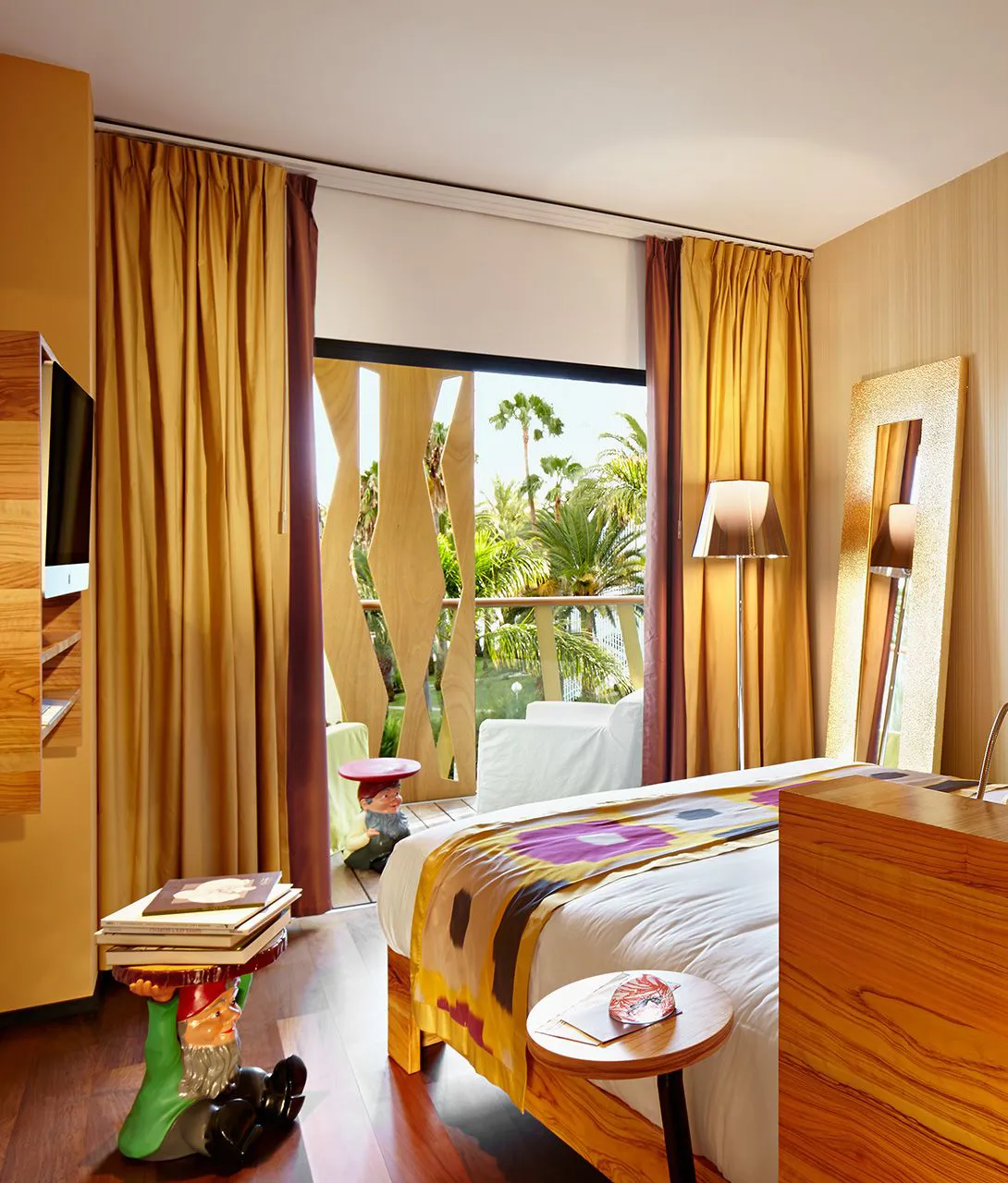 Bohemia Suites 