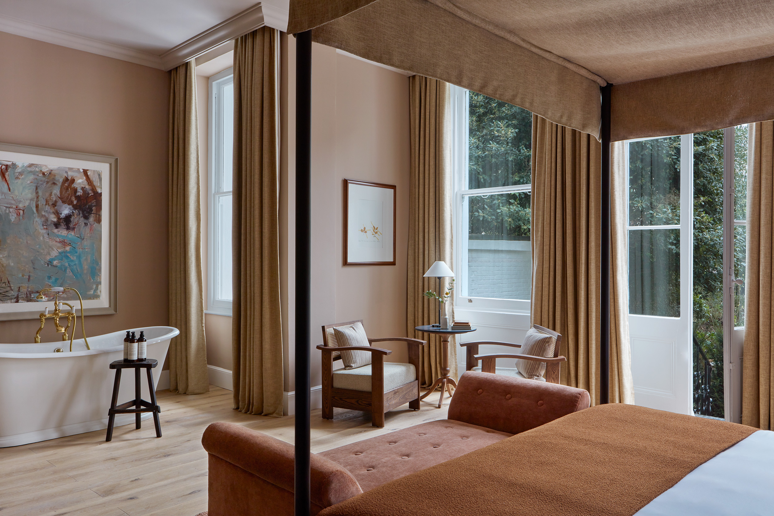 G 31 Templeton Garden London Rooms