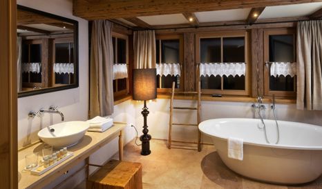 Hotel Kitzhof Bathtub in Kitzbuehel