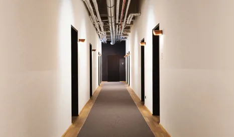 The Flushing Meadows Hotel And Bar Corridor M 10 R