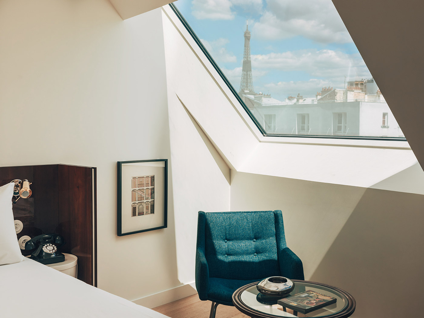 Hotel Wallace Junior Suite Eiffel Tower View R 01