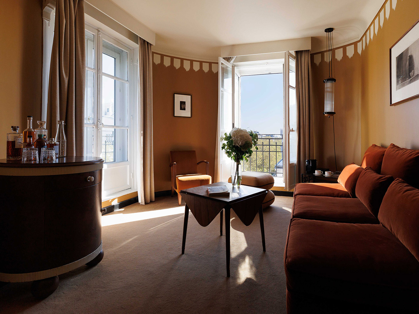 Hotel Rochechouart Grand Junior Suite R 01