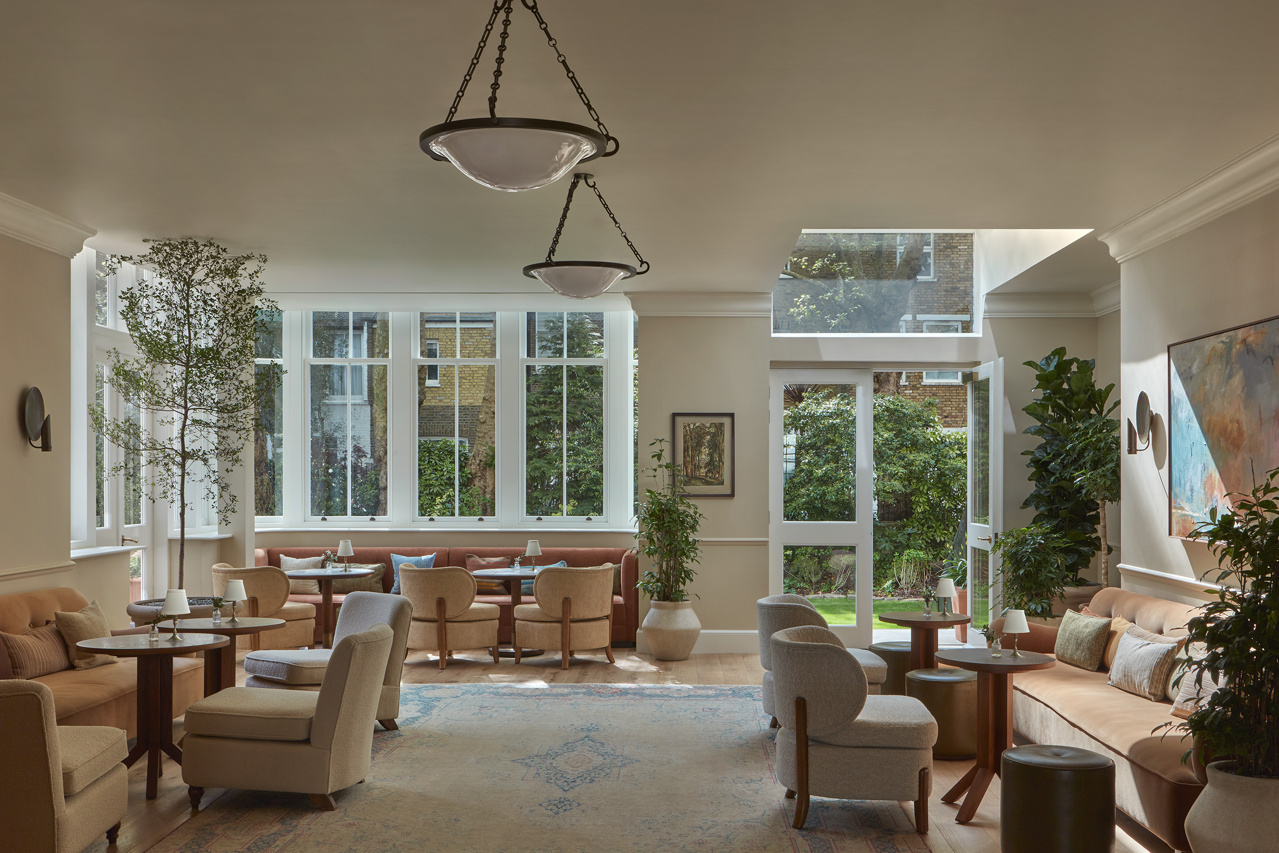 G 01 Templeton Garden London Rooms