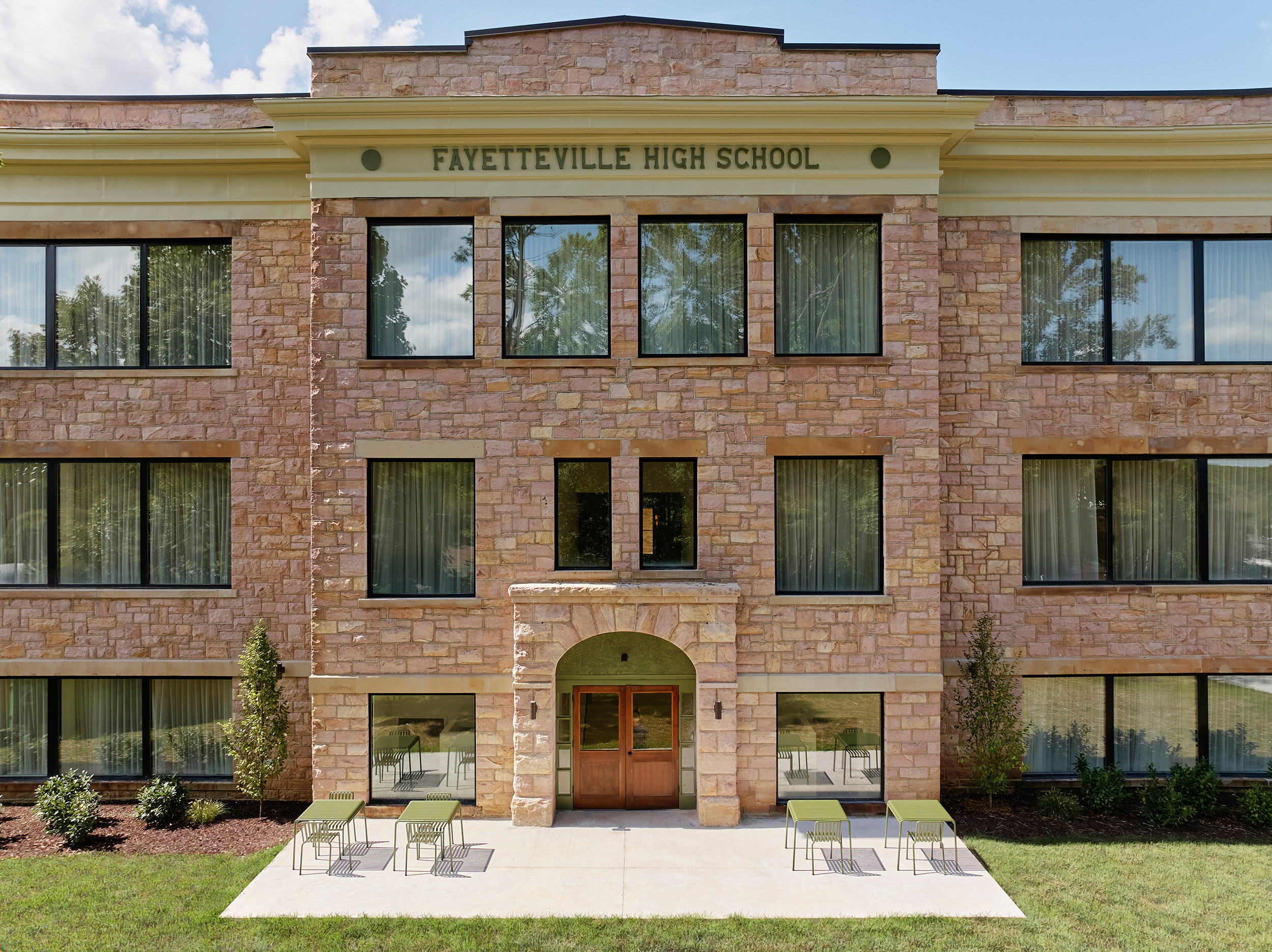 G 04 Hill Hall