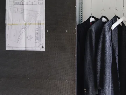 003 Kazerne Wardrobe