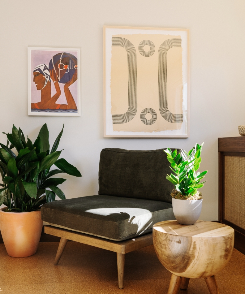 Silver Lake Pool Inn Interior Design 01