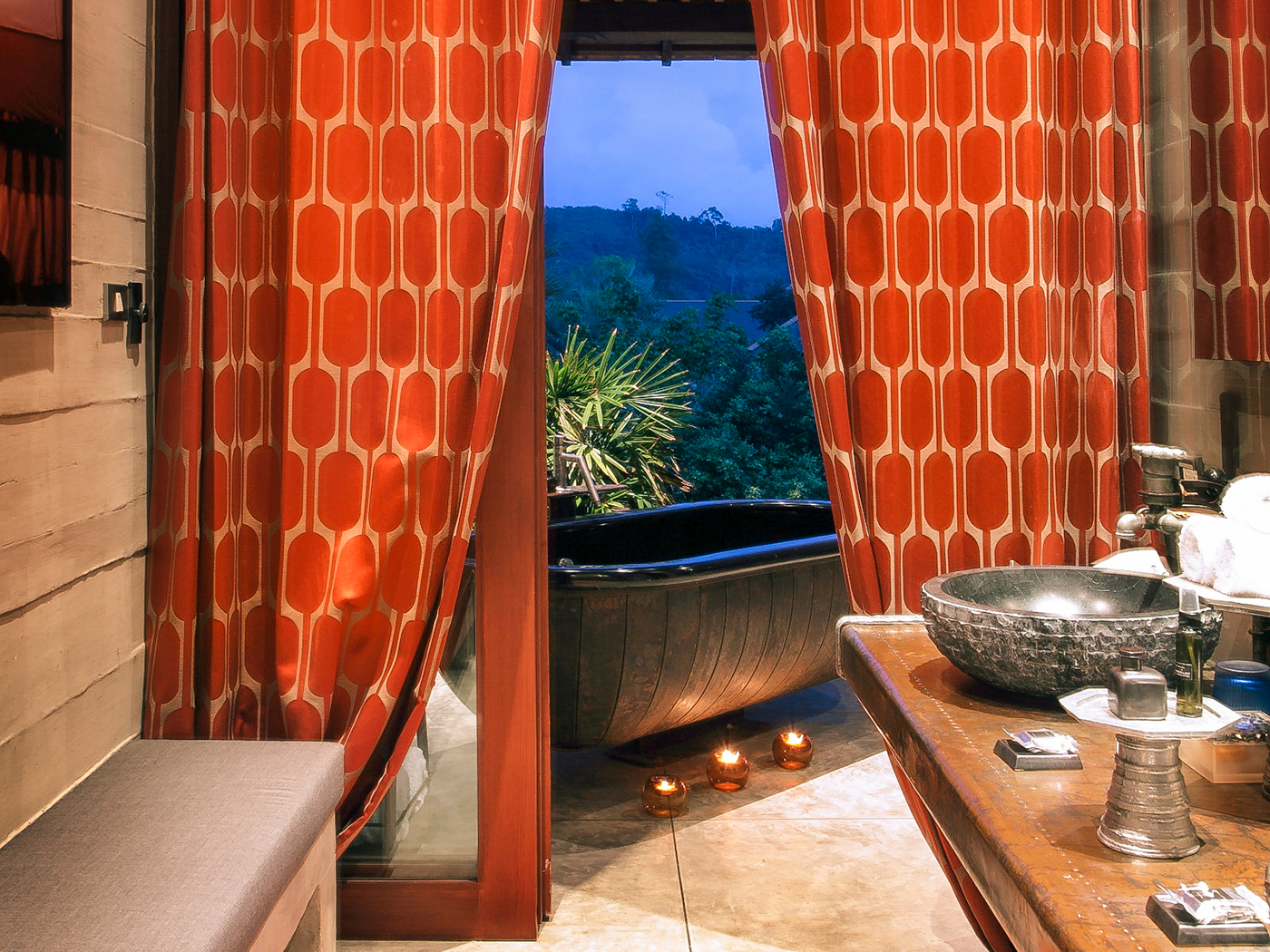 The Slate Bensley Suite V5 R 03