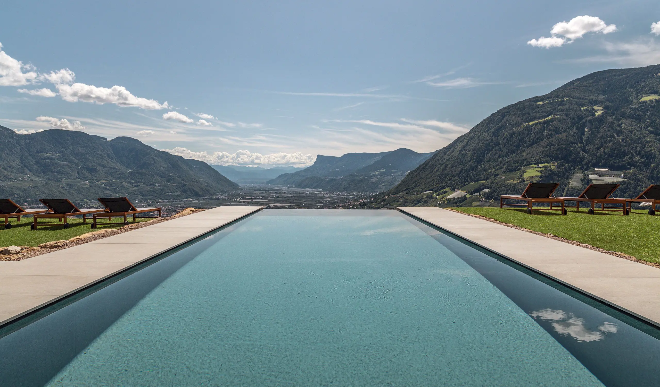 Arua Private Spa Villas Design in Merano