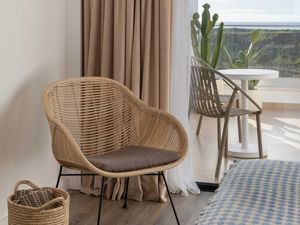 Memmo Baleeira Terrace Sea View Room R V2 03