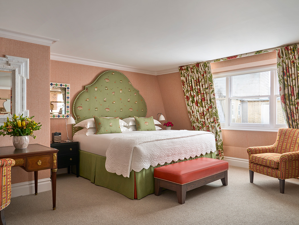 Charlotte Street Penthouse Suite R V2 03