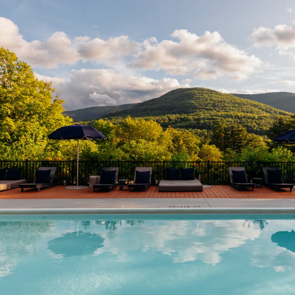 Scribners Catskill Lodge Theme Box 02 Wellness 01.1