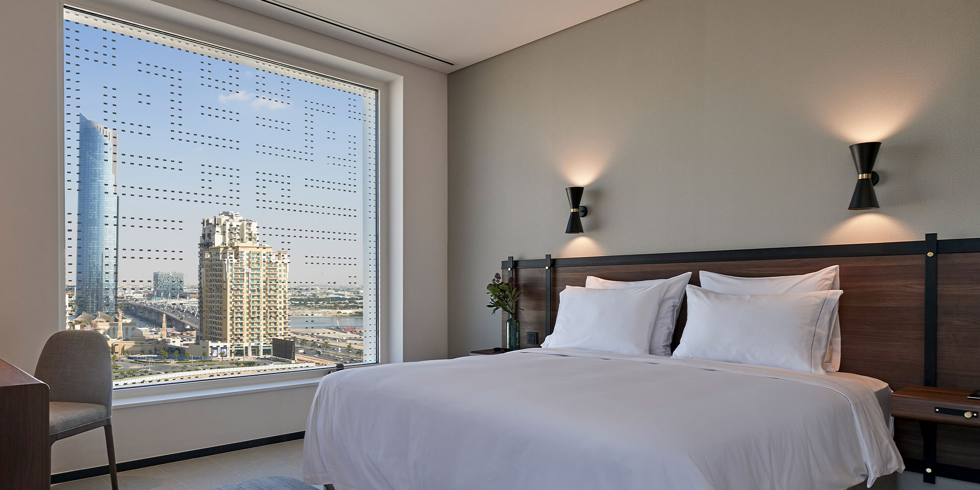 FormHotelDubai-Dubai-UnitedArabEmirates-MiddleEast-rooms.jpg