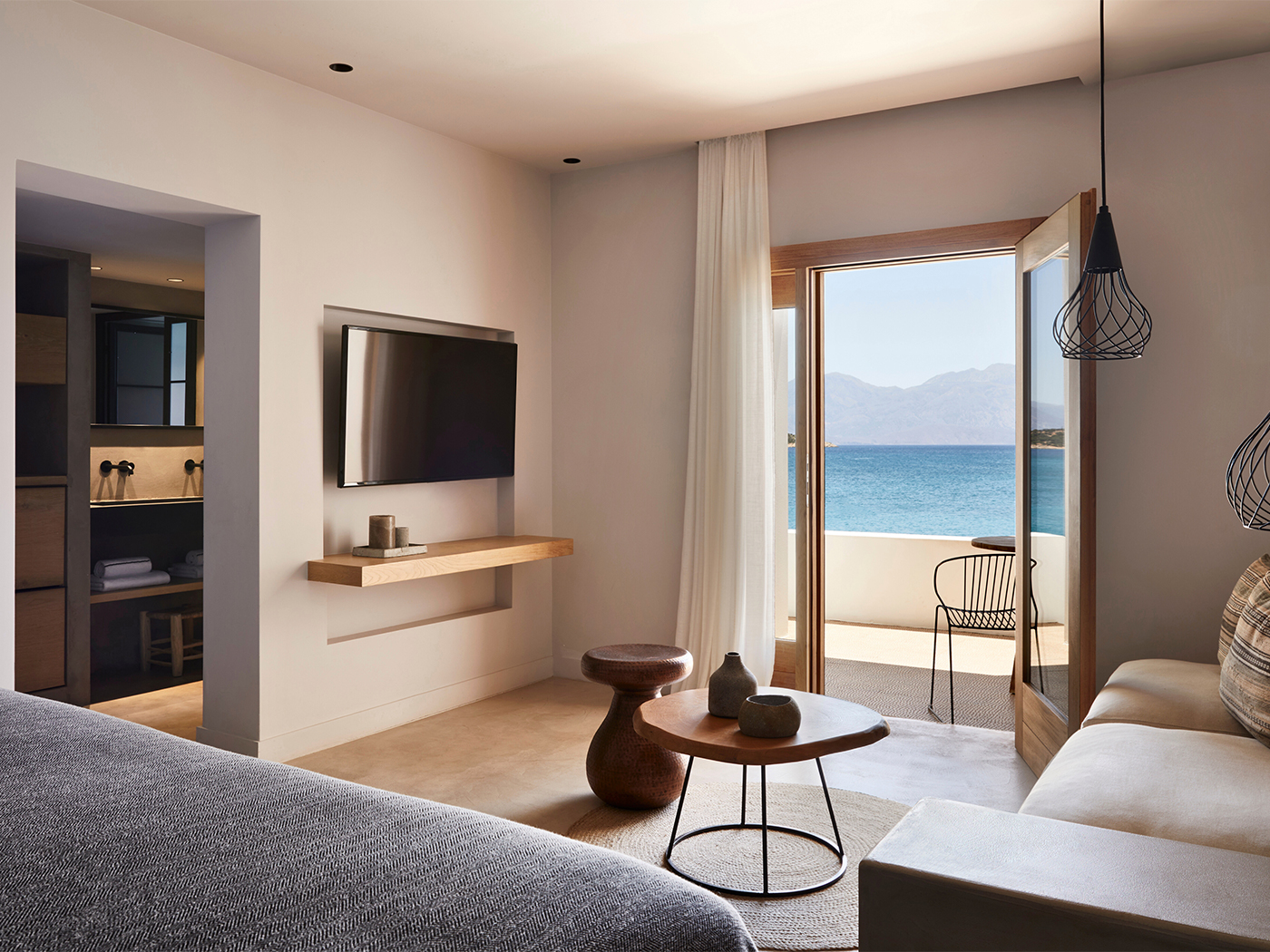 Minos Beach Superior Waterfront Bungalow R 03