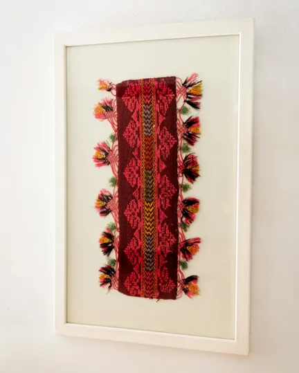 007 BP Weaving Myth And Tradition In Crete