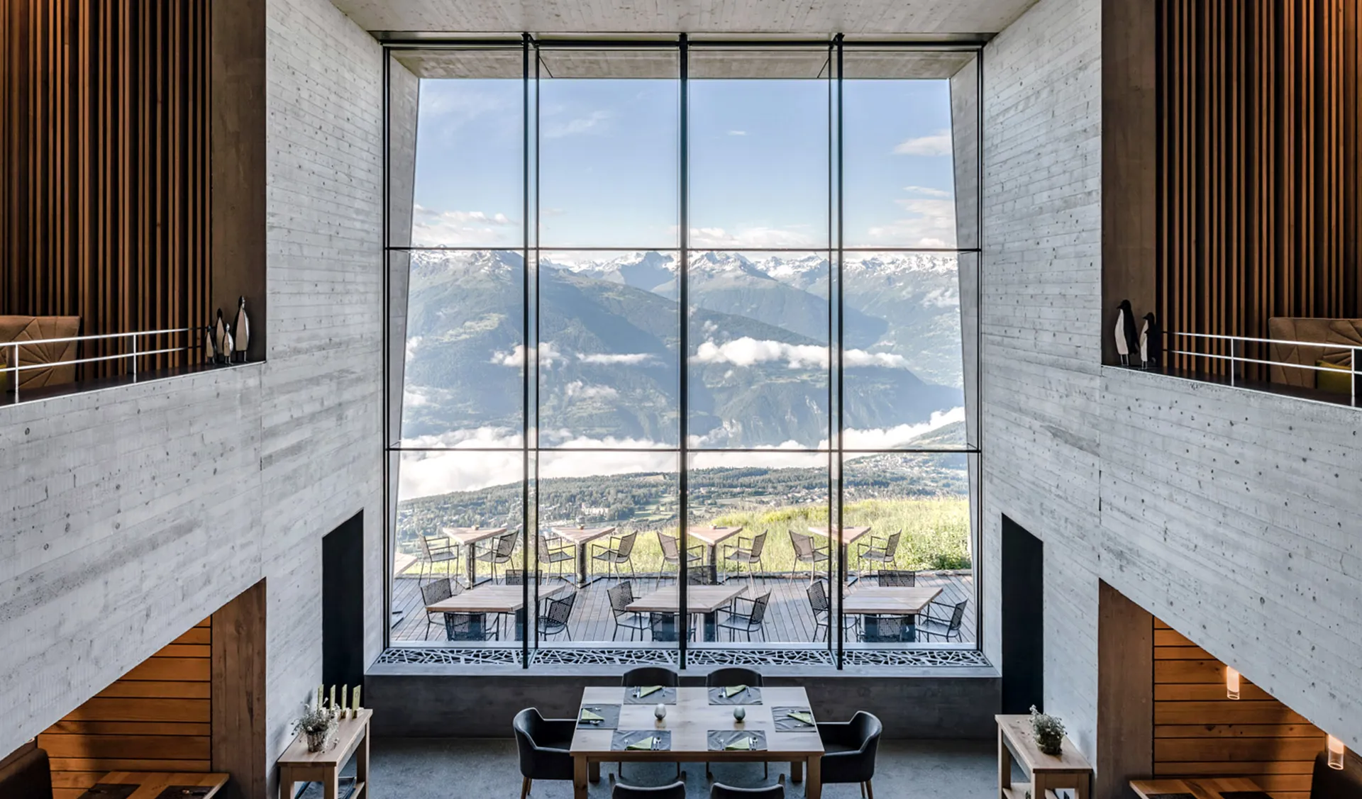 S Chetzeron Crans Montana Switzerland
