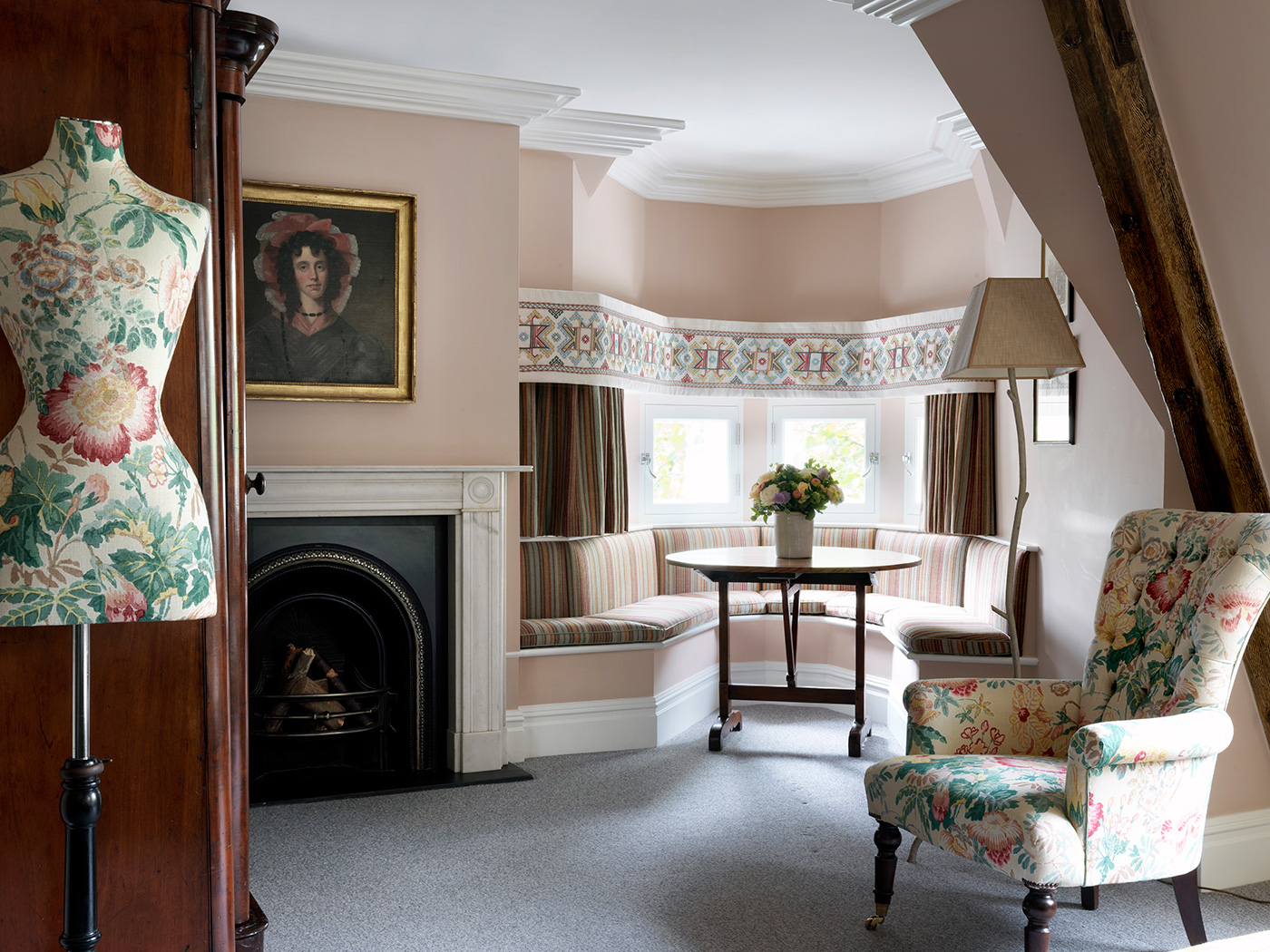 Covent Garden Junior Loft Suite R 03