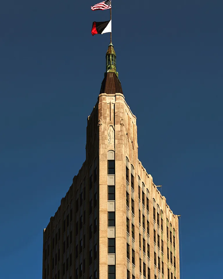 Think Hyperlocal The Robey Building 06