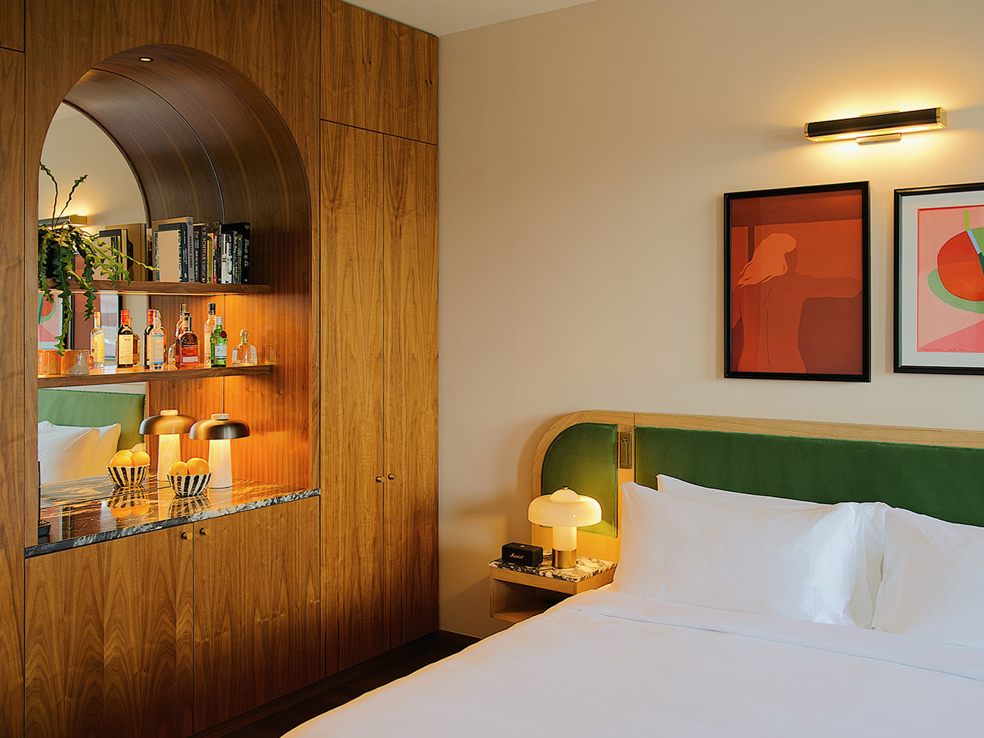 Municipal Grand King Suite Tub R 04