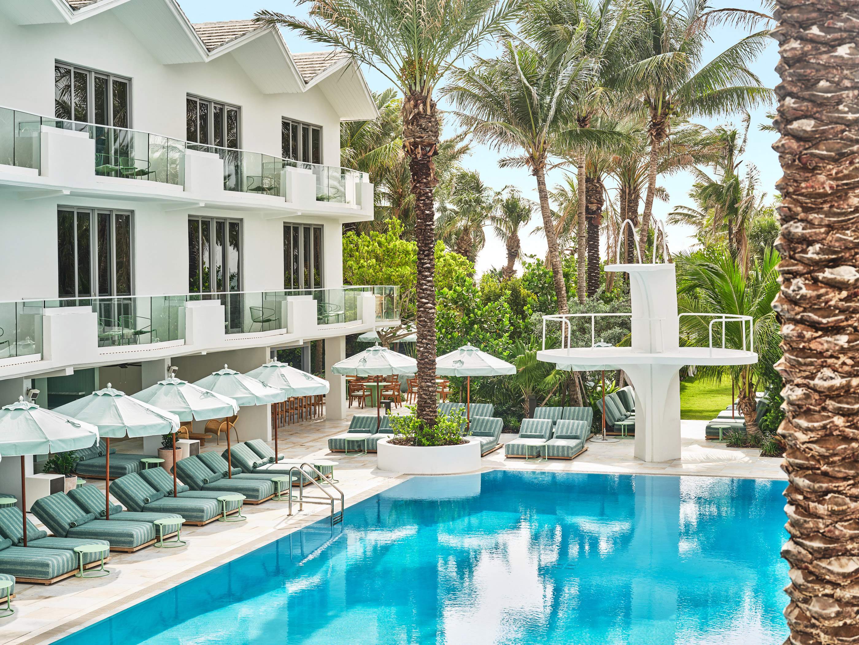 G 25 Shelborne By Proper