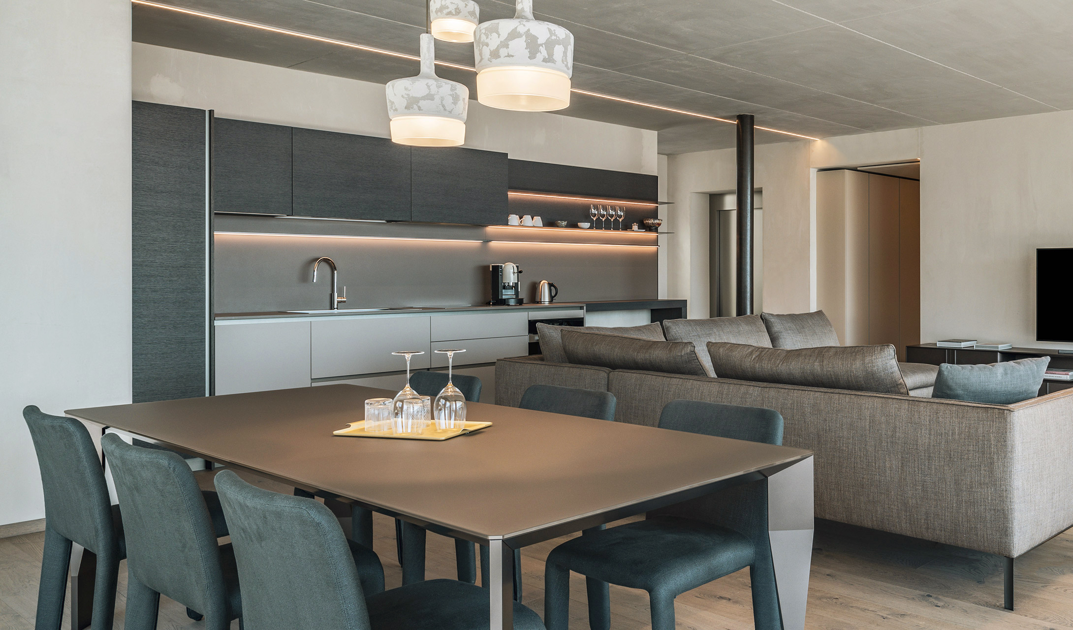 G 18 Arua Private Spa Villas