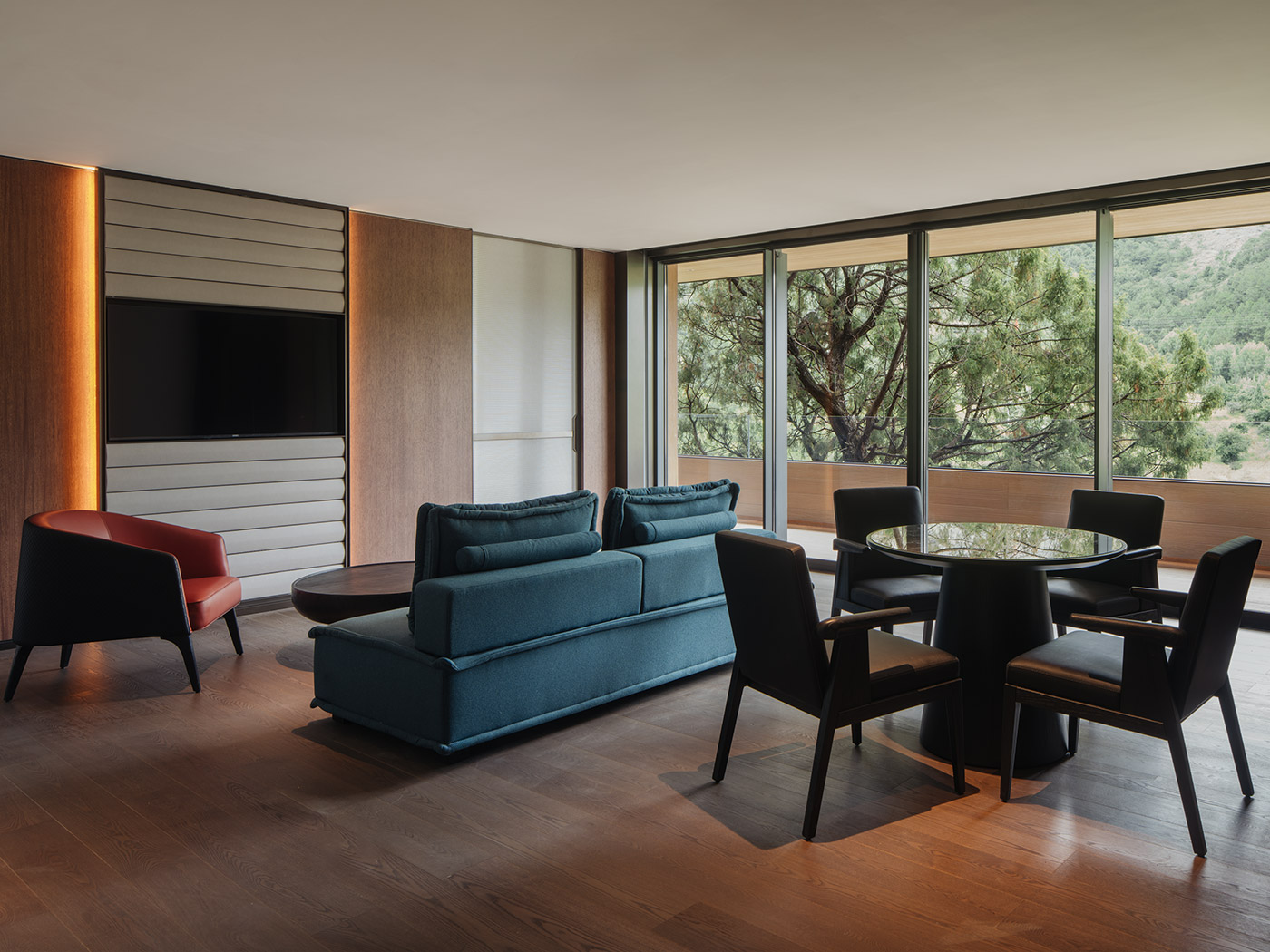 Arcadia Place Lugu Lake Deluxe Lake View Suite R 03