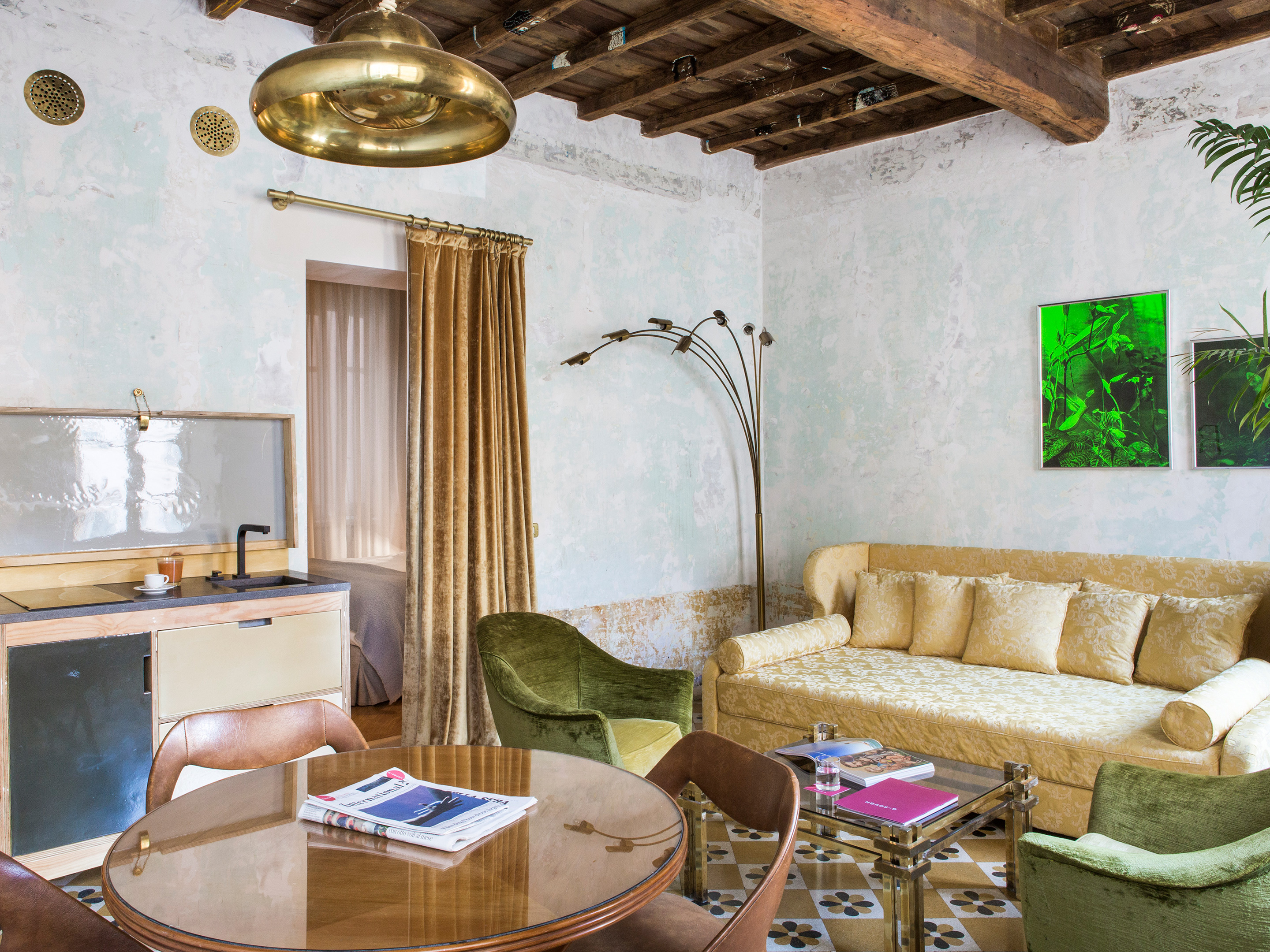 G Rough Suite Apartment R 5