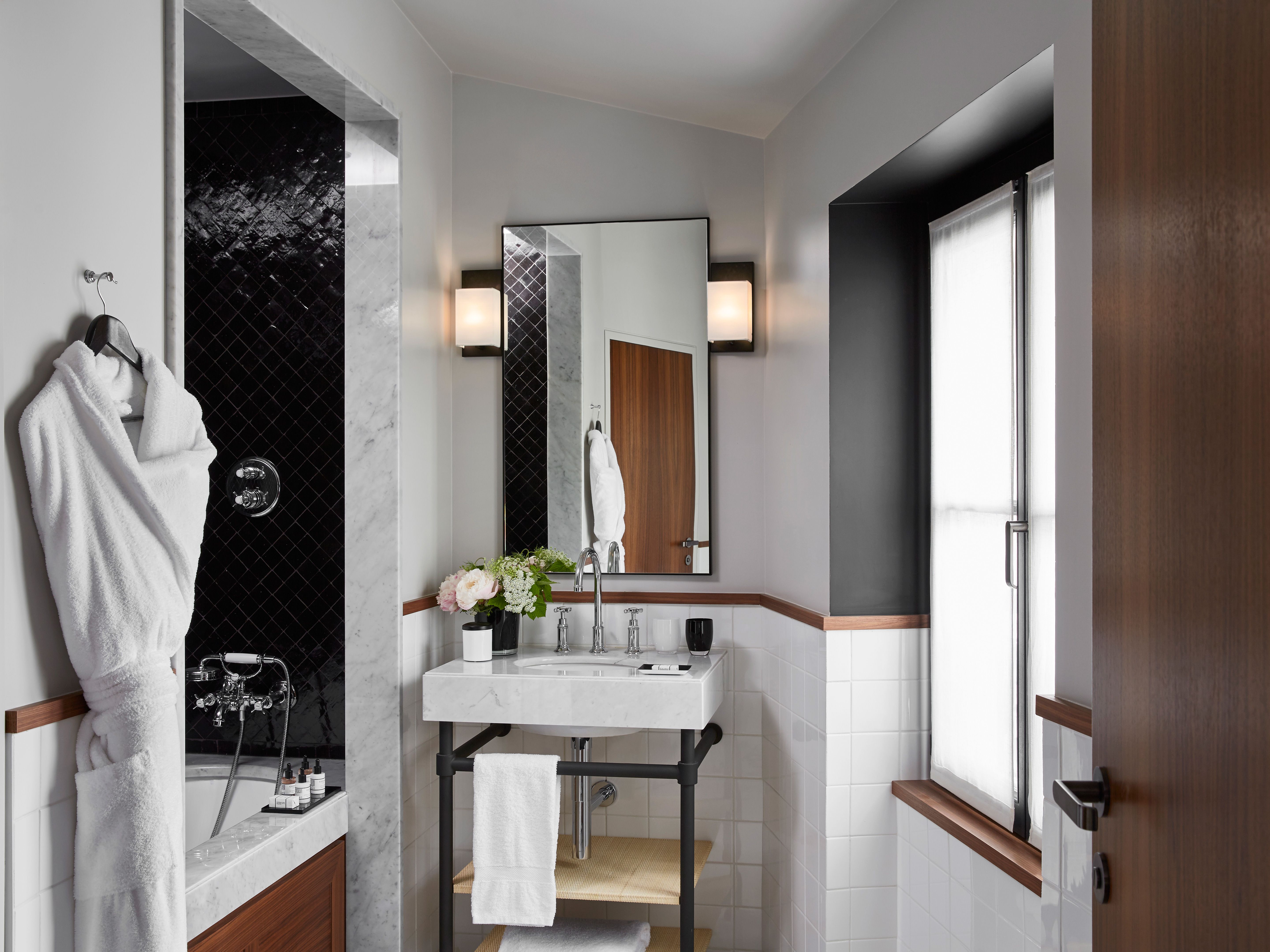 Le Roch Hotel And Spa Deluxe Room R 3