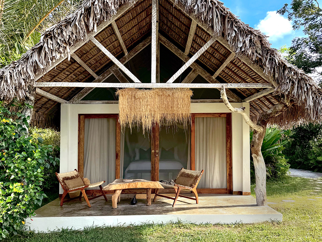 Voaara Beach Bungalow R 04