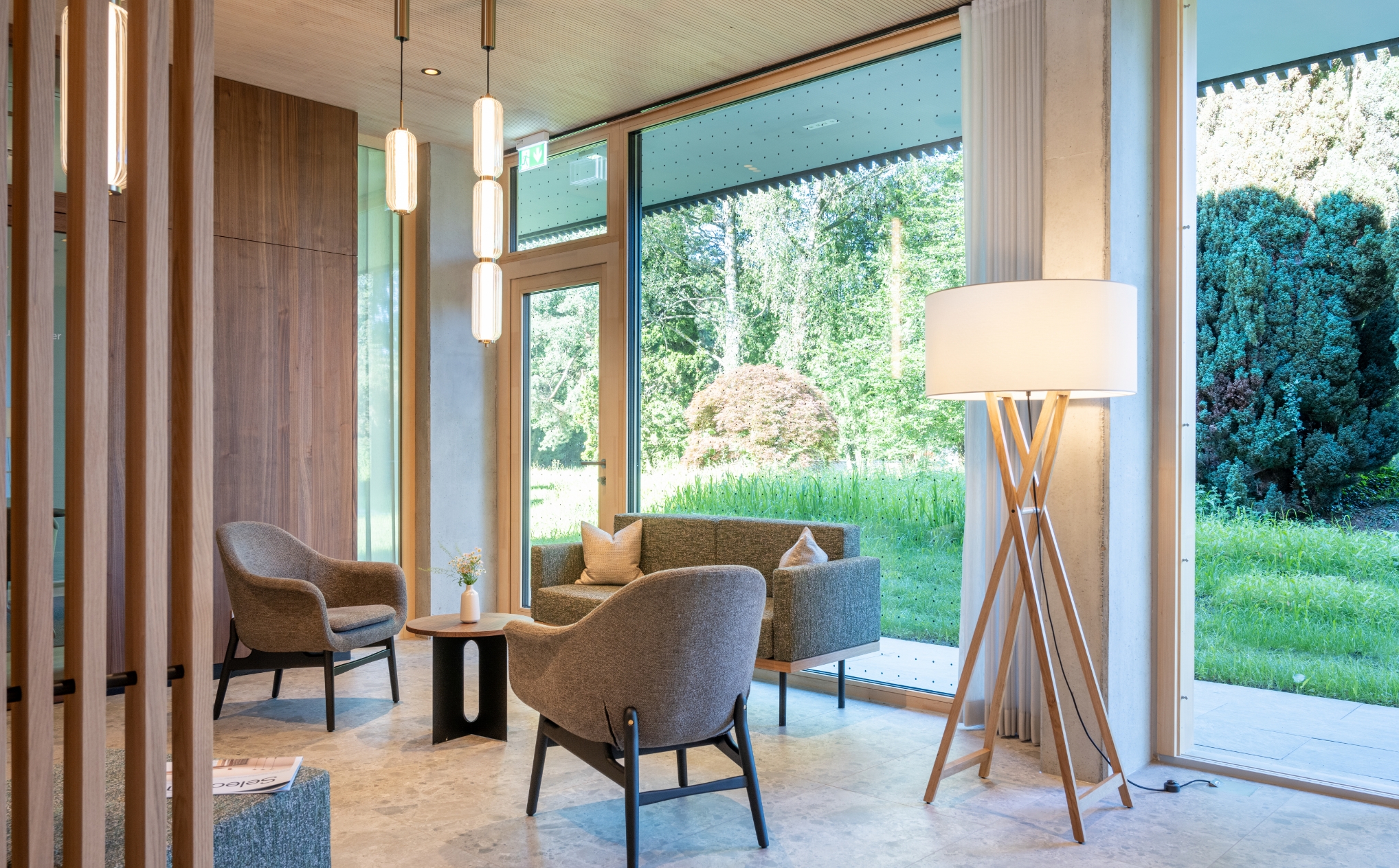 04D Quiet Luxury Hotels