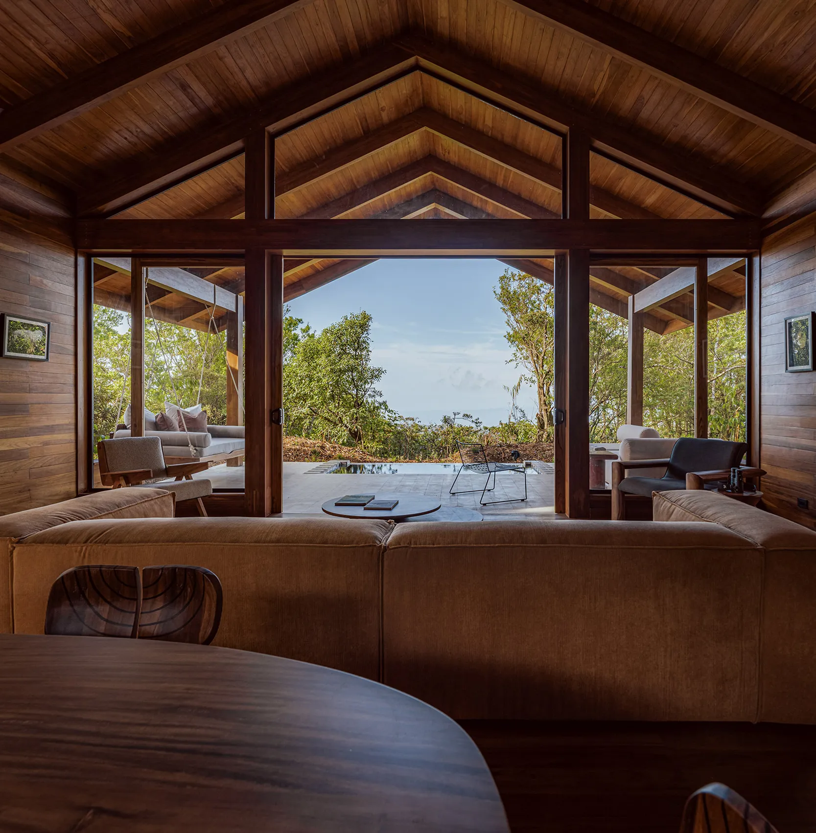 G 06 Mira Earth Studios Mexico