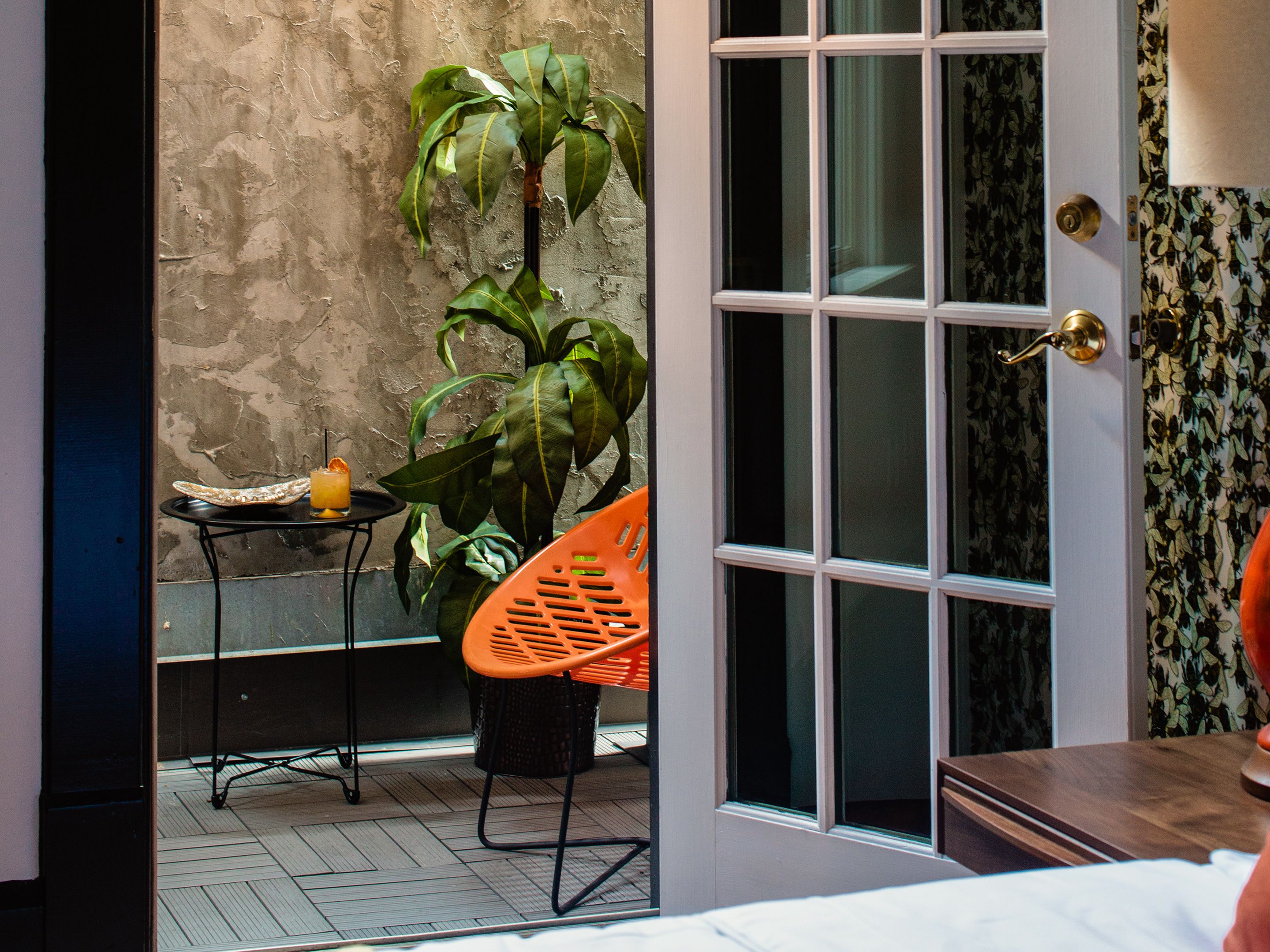 The Dwell Vintage Chair in Chattanooga