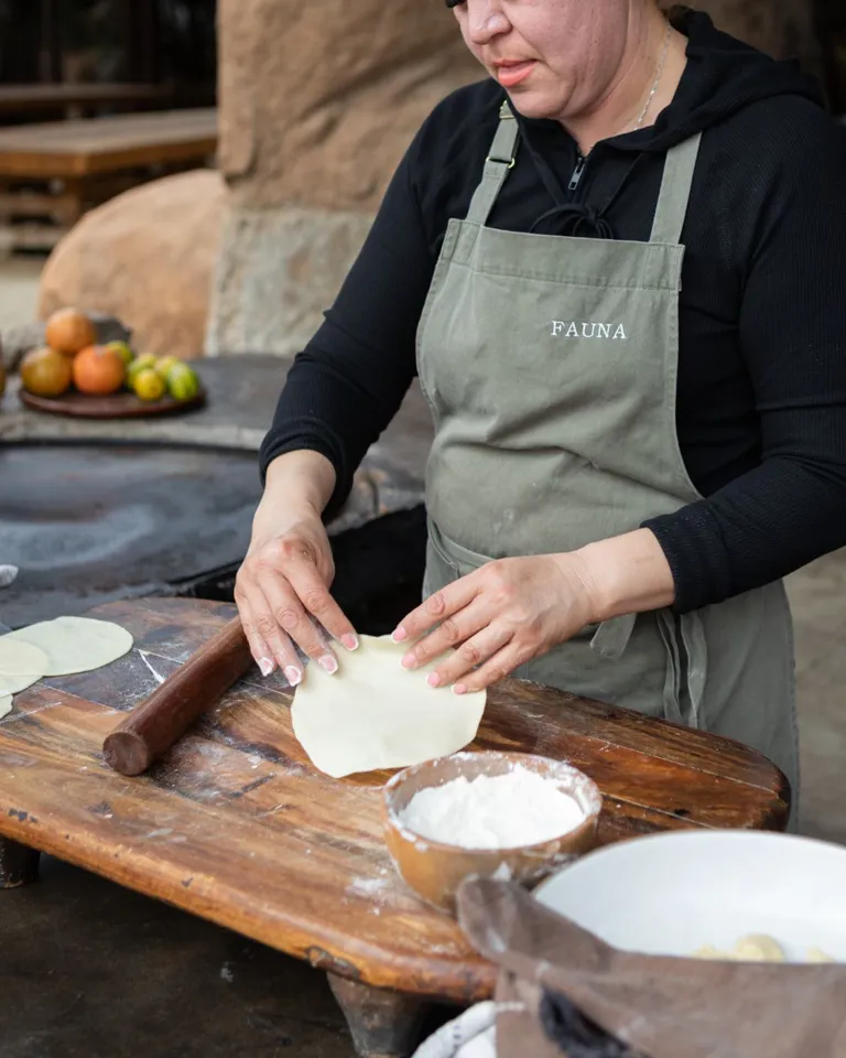 13 DH The Originals Mira Earth Studios Cooking Tacos