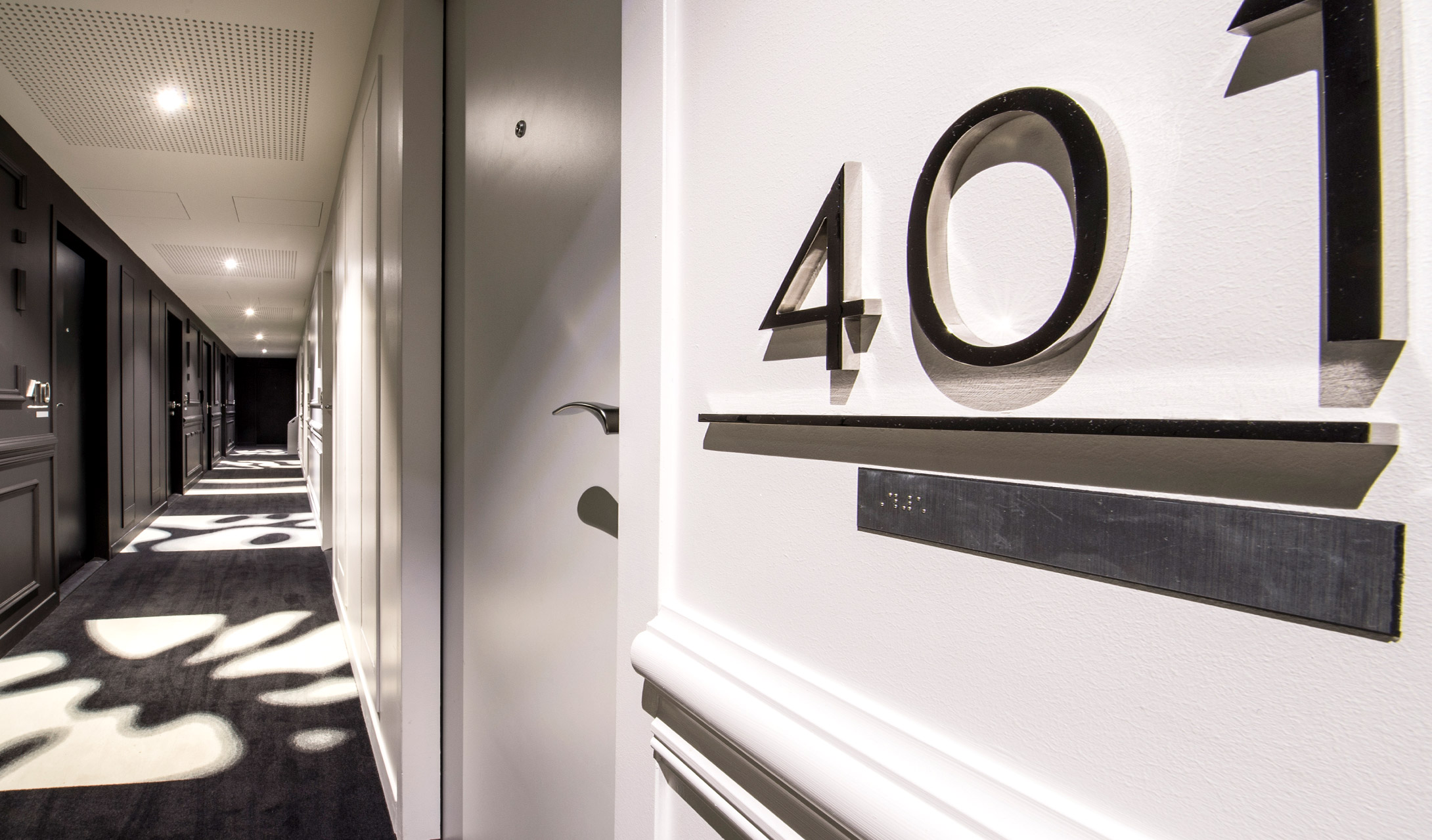 Hotel Vertigo Corridor M 06 R