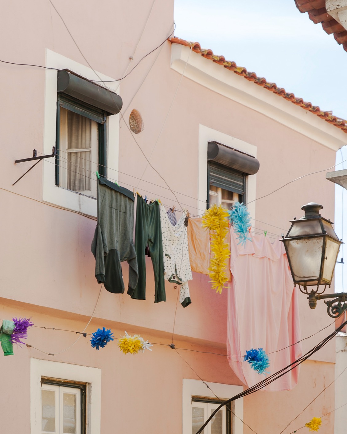 02 Destination Portugal Facade