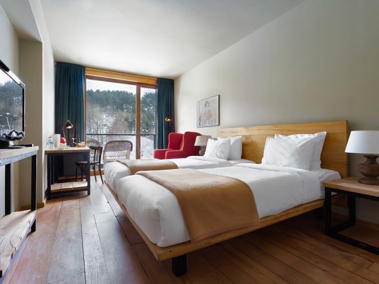 Rooms Hotel Kazbegi bedroom details in Stepantsminda