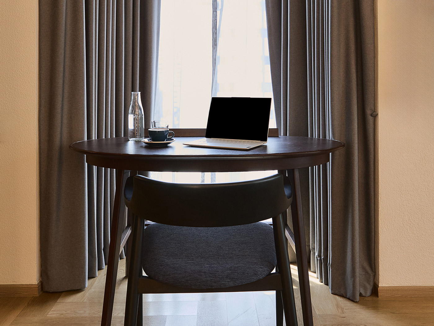 Public House Bangkok Edge Of The City R V2 05