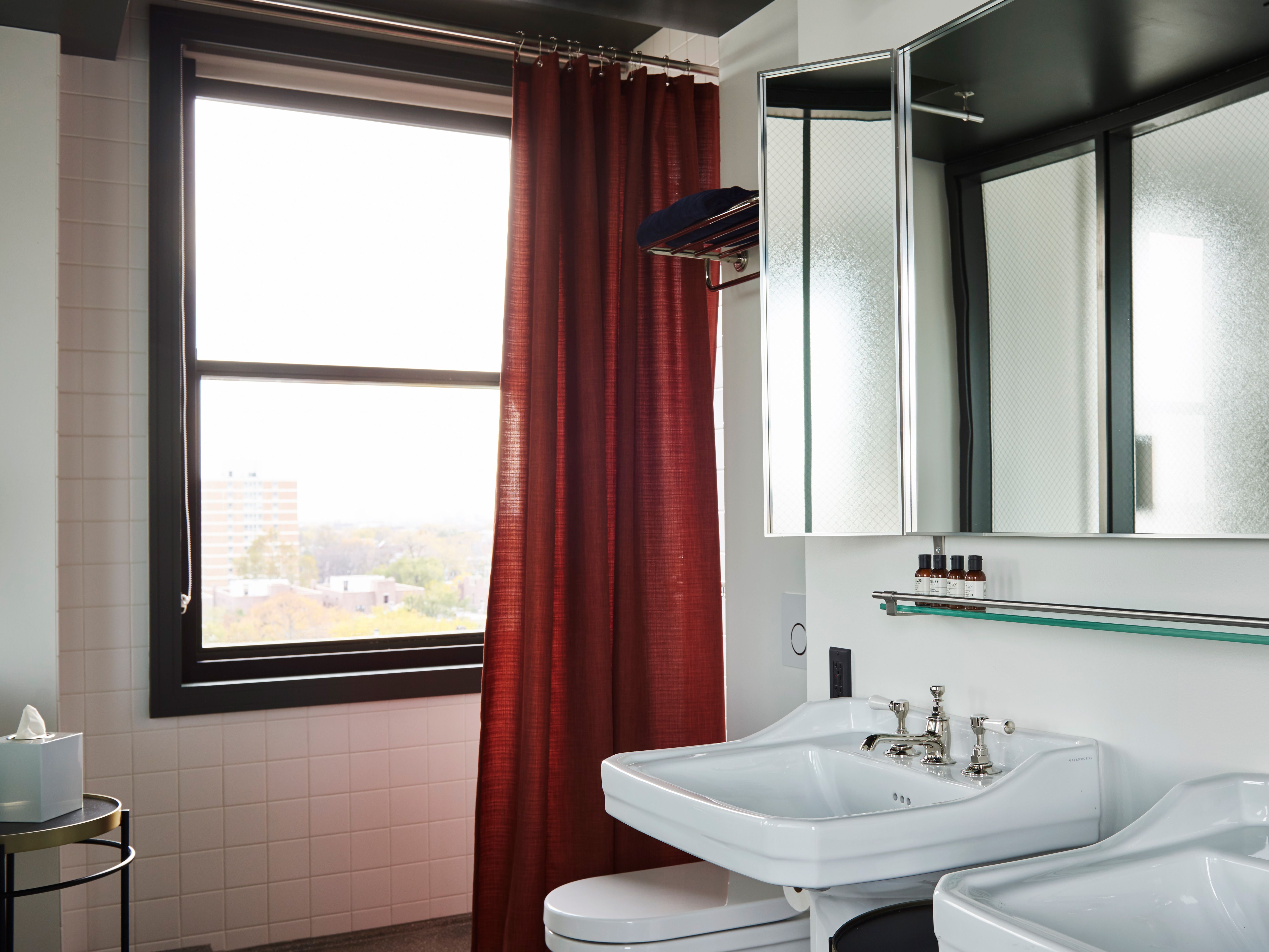 The Robey Curtains in Chicago