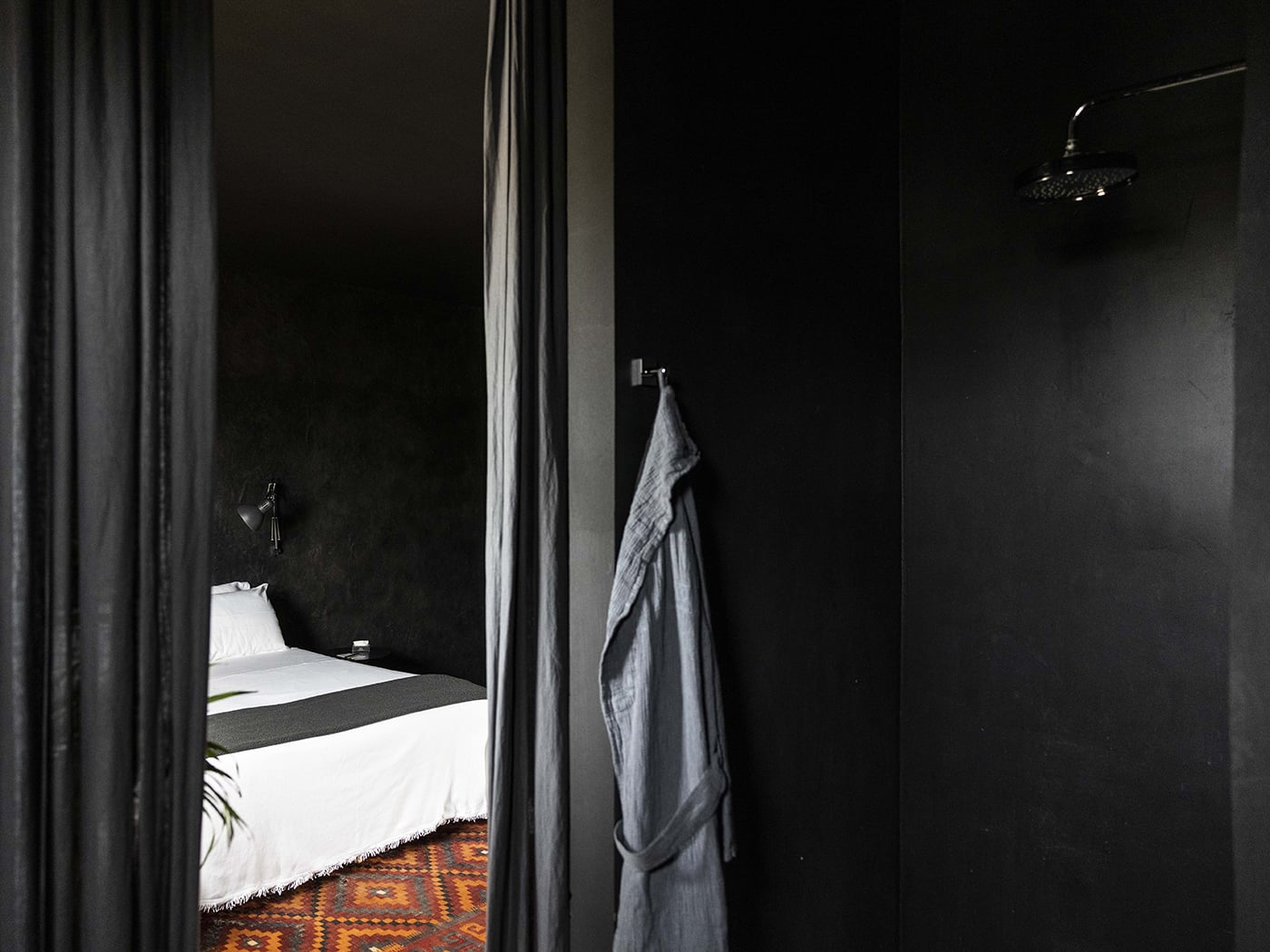 Palazzo Daniele Black Suite R 08