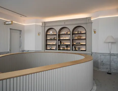 G 05 Macalister Mansion