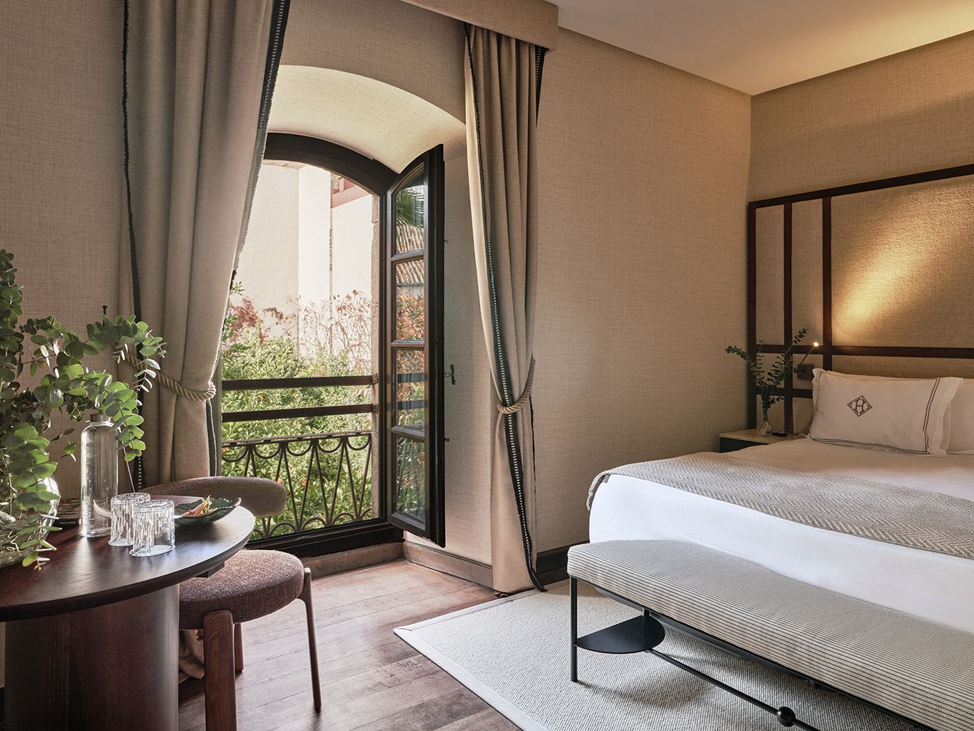 Hospes Palacio Bailio Deluxe Garden View R V2 02