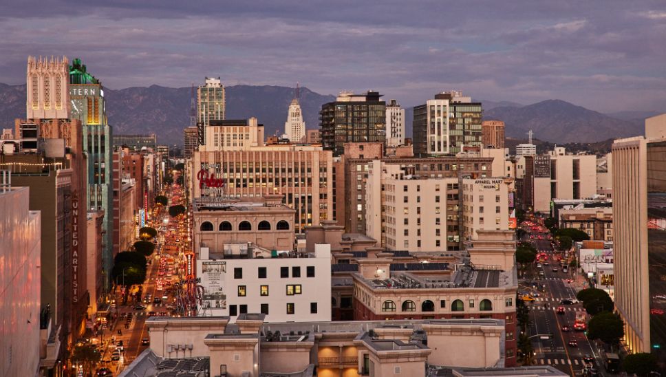 09 Places To Stay Worldcup Los Angeles Skyline