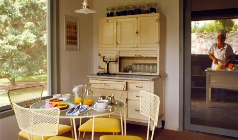 maison-couturier-kitchen-interior-design-M-03-r.jpg
