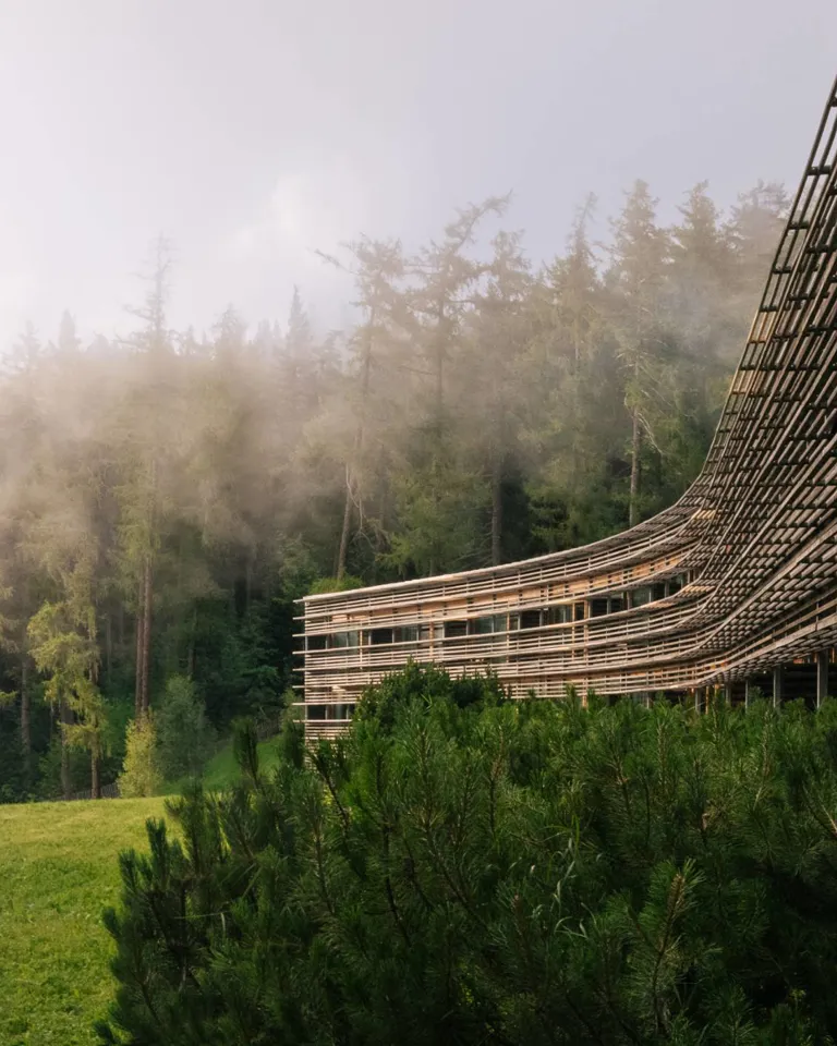 DH26 Article Retreats 17