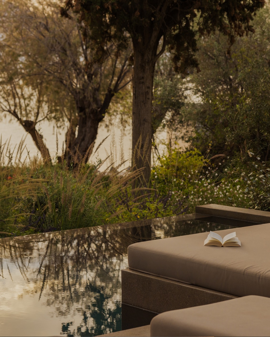 DH Journal Hotel Scents 16 C