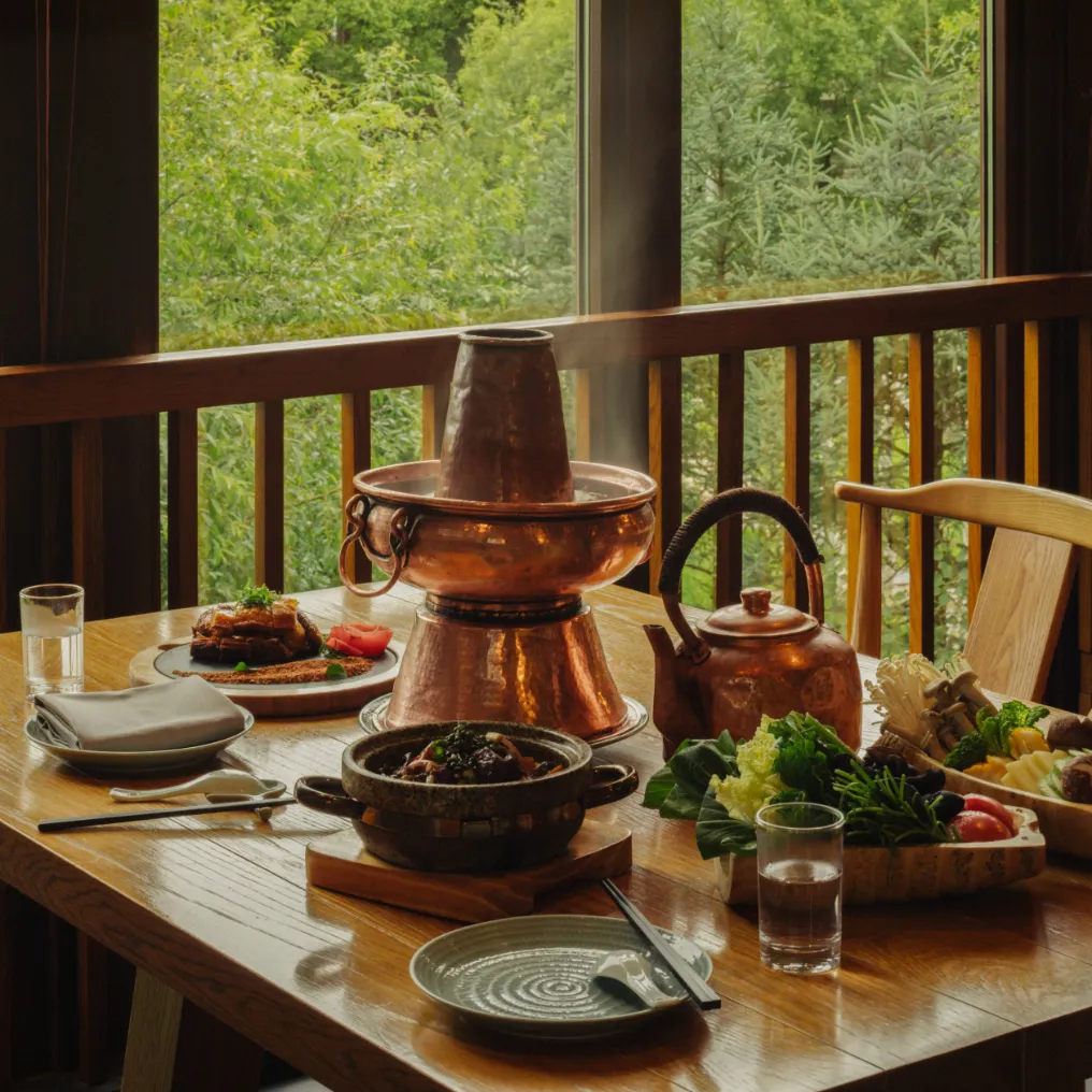 Jinmao Pureal Mountain Lijiang Food And Drink 01 (1)