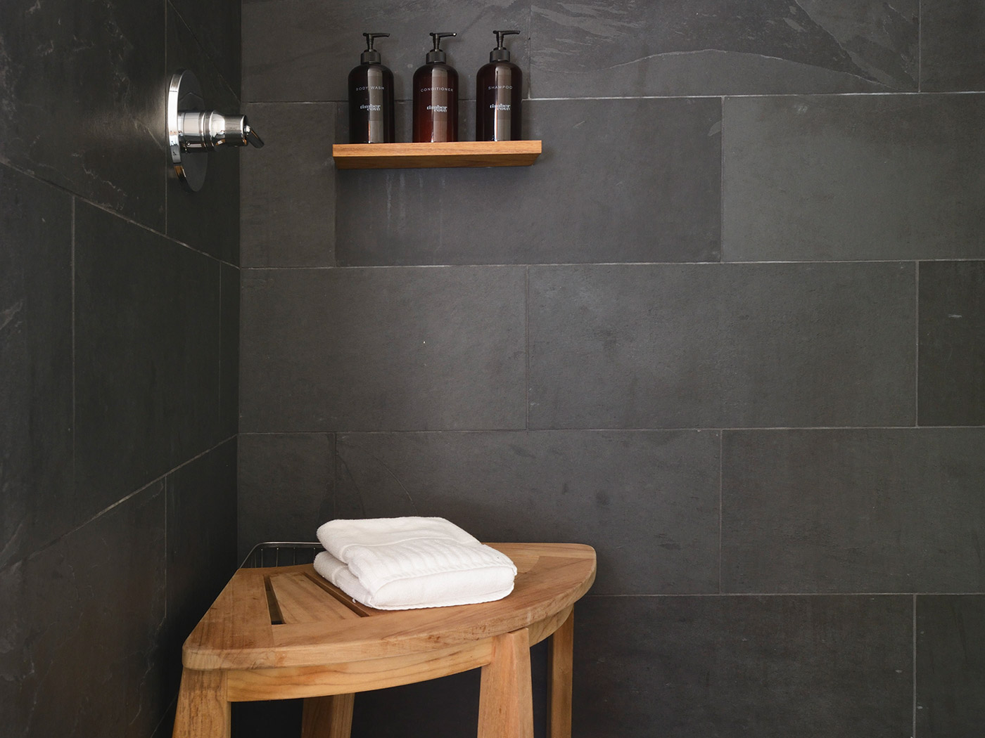 Timver Cove Wellness Suite R V2 07