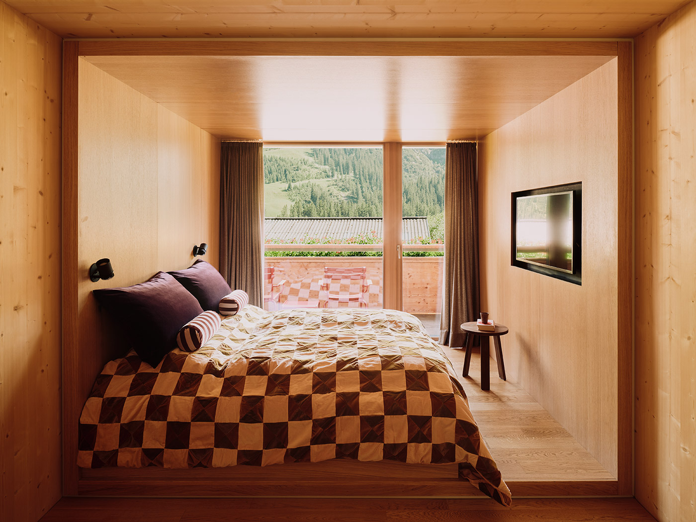 Rote Wand Cube Room R 01