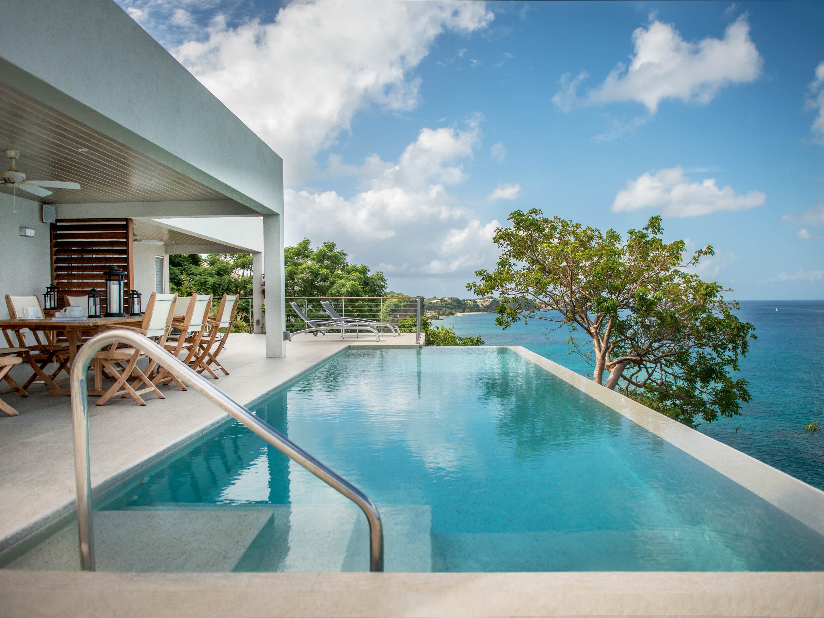 5 Bedroom Villa, Laluna