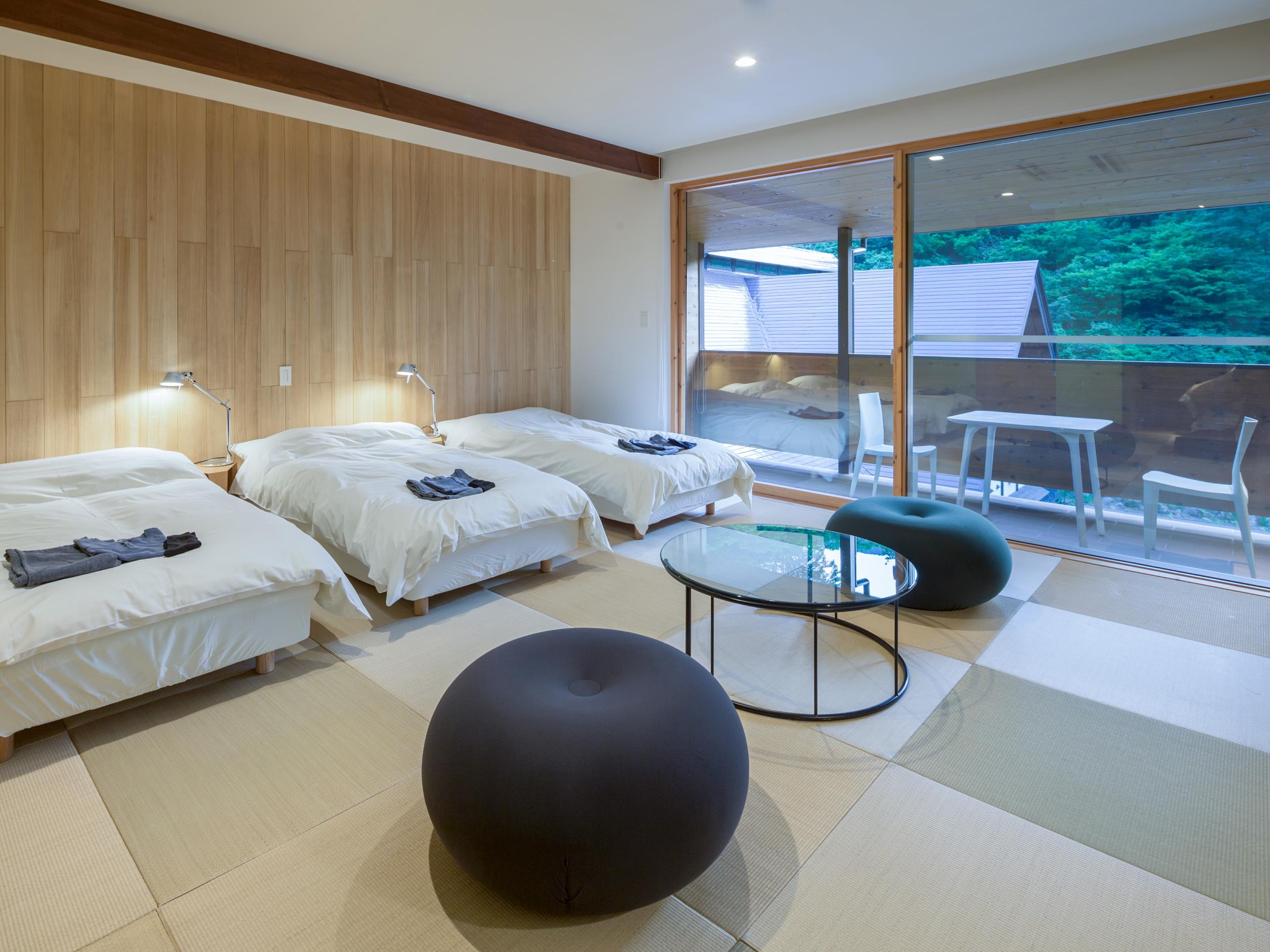 Satoyama Jujo 304 Tatami Triple R 01