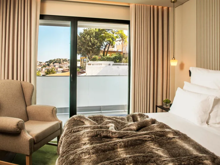 Memmo Principe Real Super Room Bed in Lisbon
